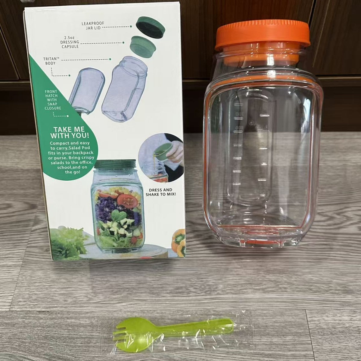 Salad Storage Container with Leak-Proof Lid